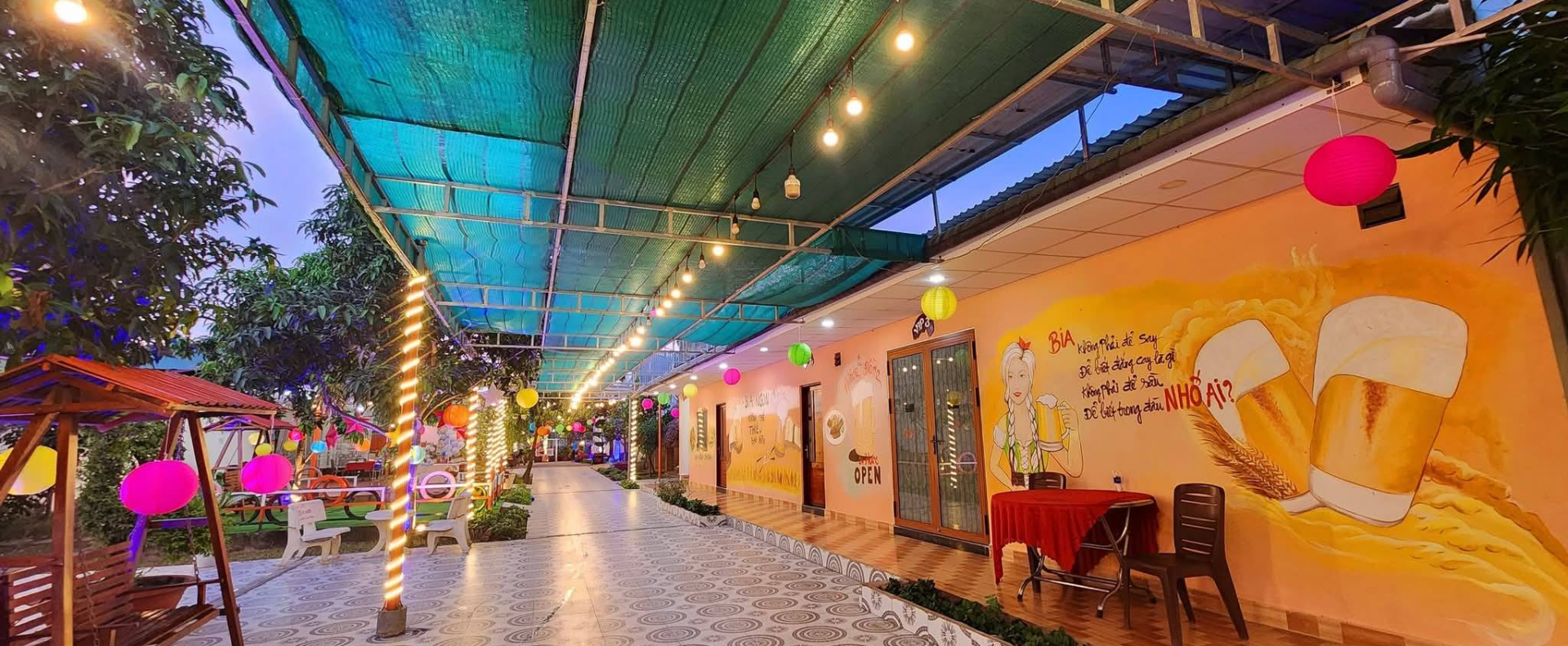 NHÀ HÀNG HƯƠNG ĐỒNG CẦN GIUỘC 